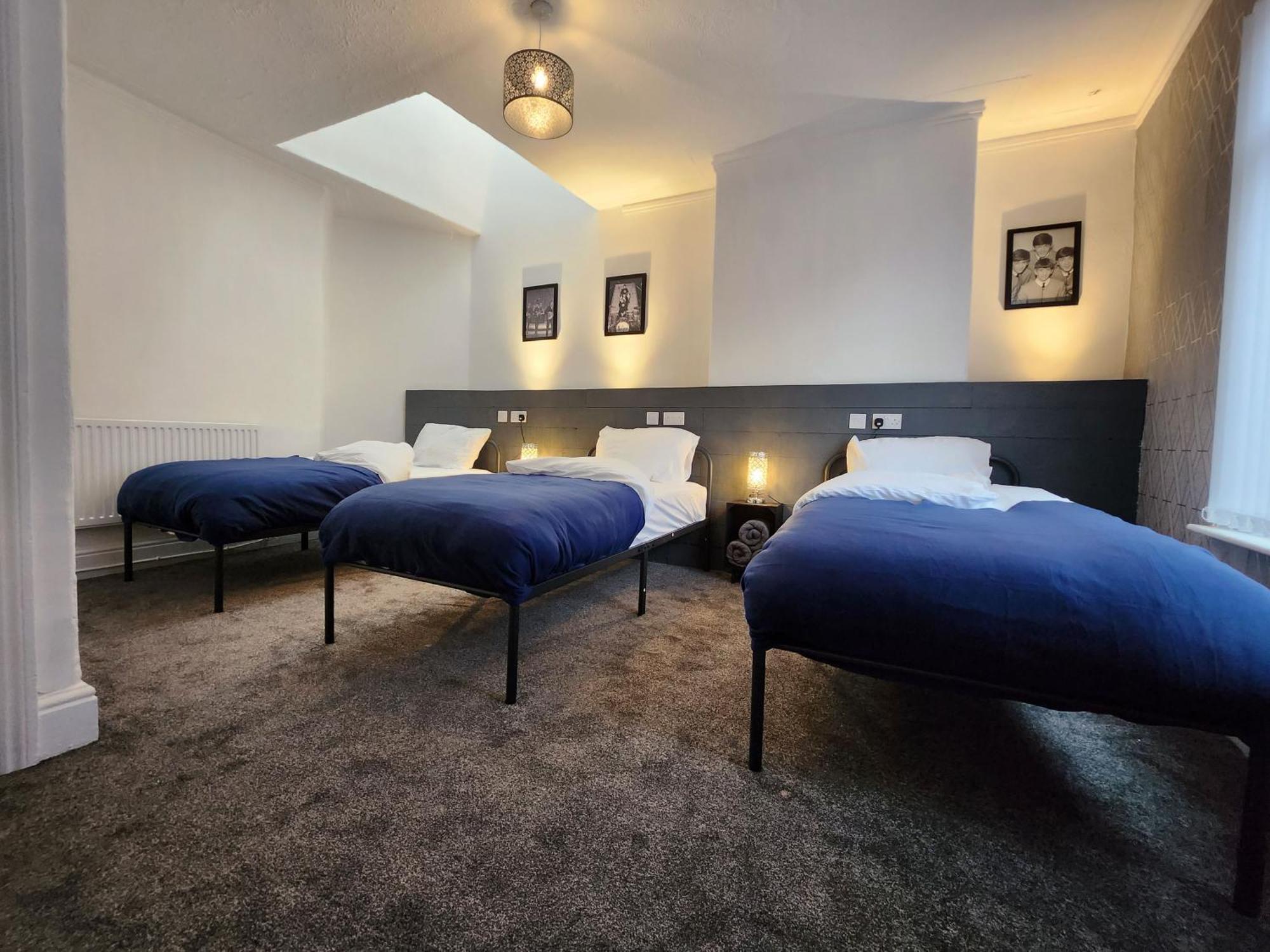 Goodison Accommodation Liverpool Exterior photo