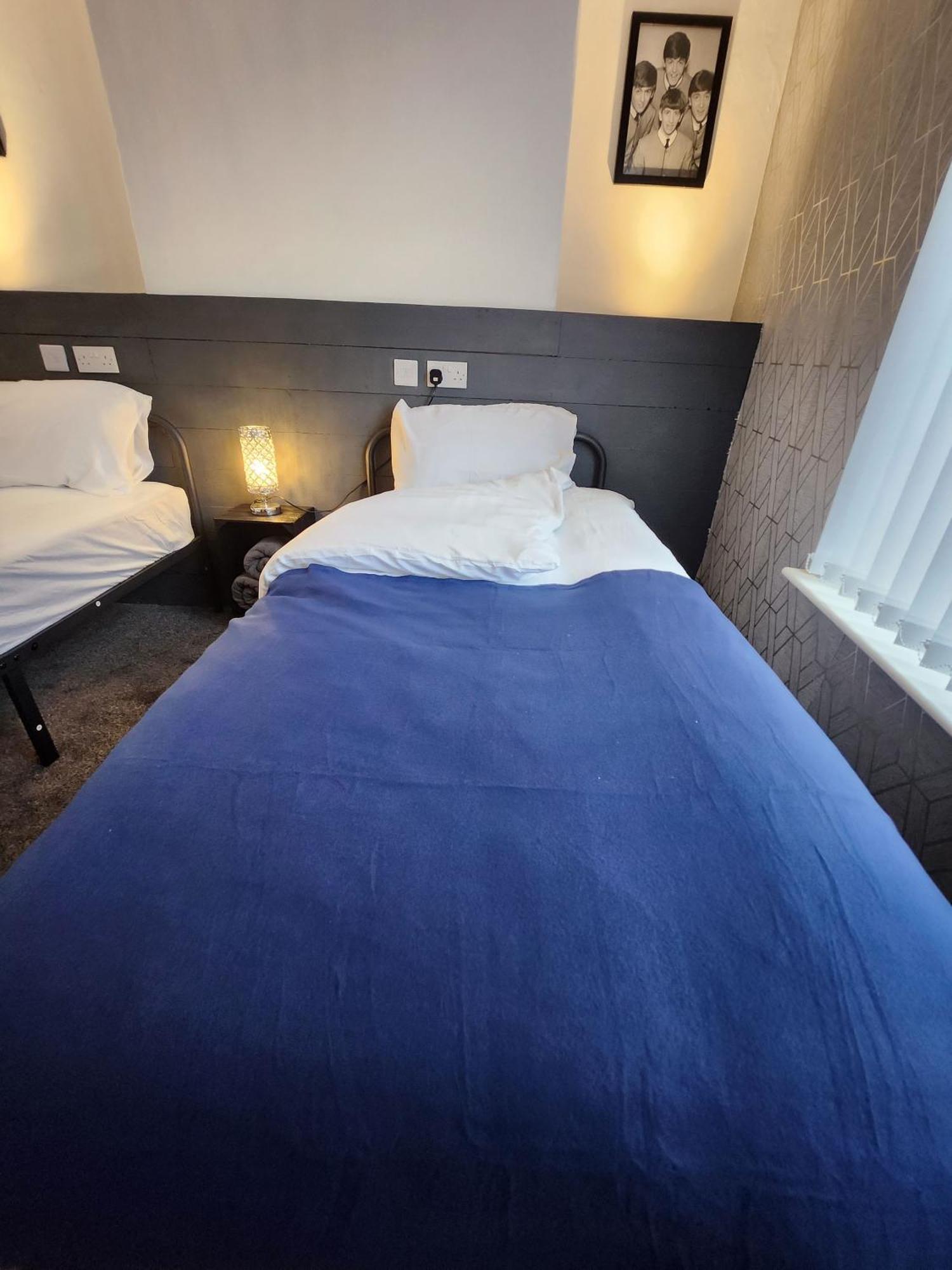 Goodison Accommodation Liverpool Exterior photo